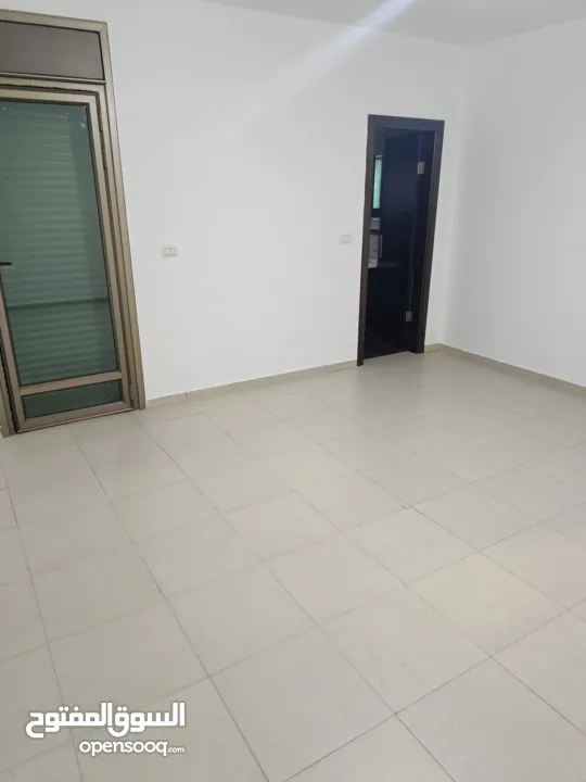 شقة للبيع 165 متر صافي + مدخل مع ساحة وحديقة خارجية في ارقى احياء الماصيون