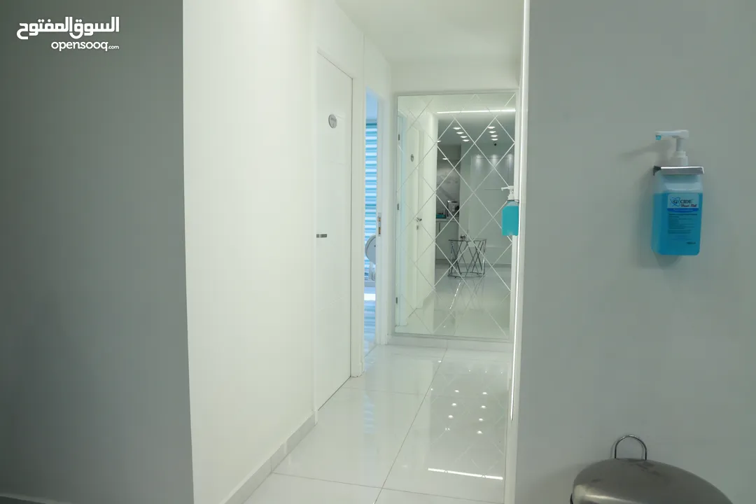 عياداة للايجار مقابل المركز العربي