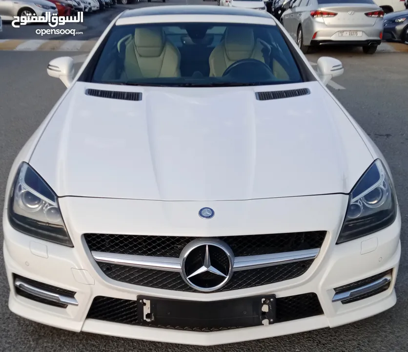 Mercedes-Benz SLK 200 V4 1.8L Model 2015