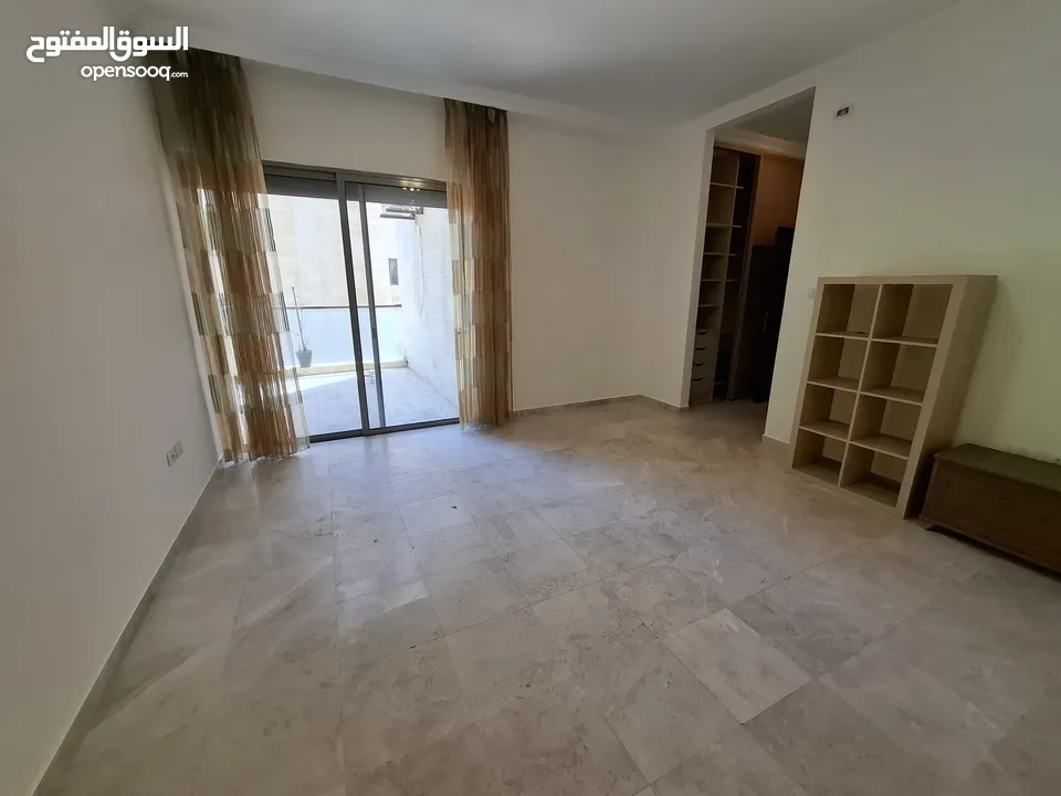 شقة شبه مفروشة للإيجار  ( Property 42944 )-174869814