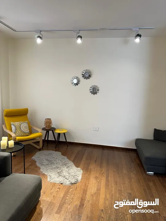 شقة مفروشة للإيجار  ( Property 42002 )-175064011