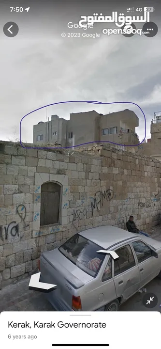 شقة طابق ثاني مع حصة بالتسوية وحصة في السطح في قصبة الكرك بجانب المسجد العمري وكنيسة الروم