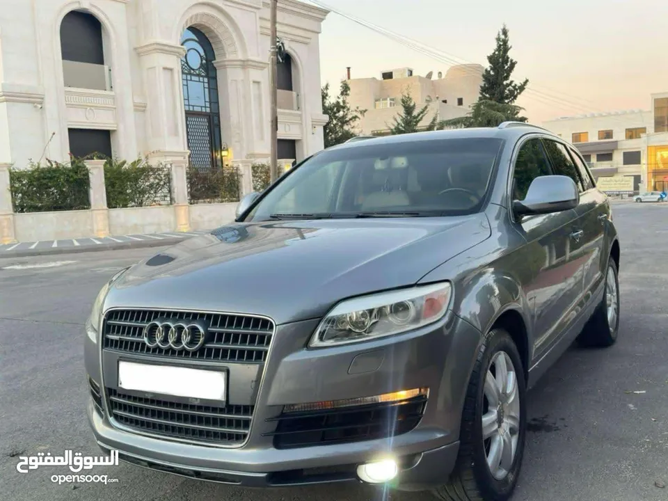 جيب اودي Q7 2007  كوارتر فل اوبشن كامل بانوراما اعلى صنف فحص كامل بحالة الوكالة