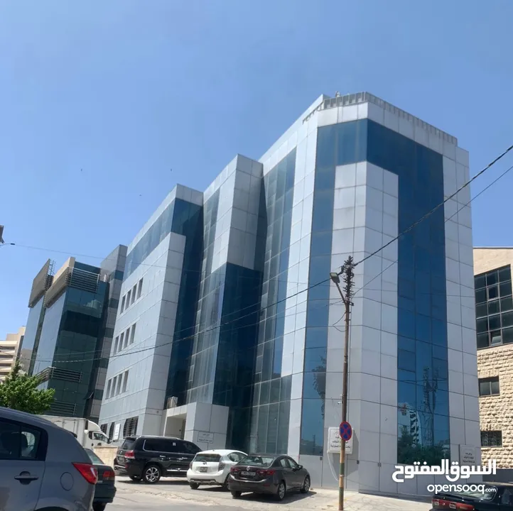 مجمع مكاتب للبيع / من المالك مباشره