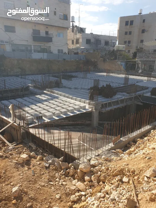 اعمال البناء والمقاولات  اعمال بناء البيوت اهالي عماير وتجاري  استعداد تام للمقاولات