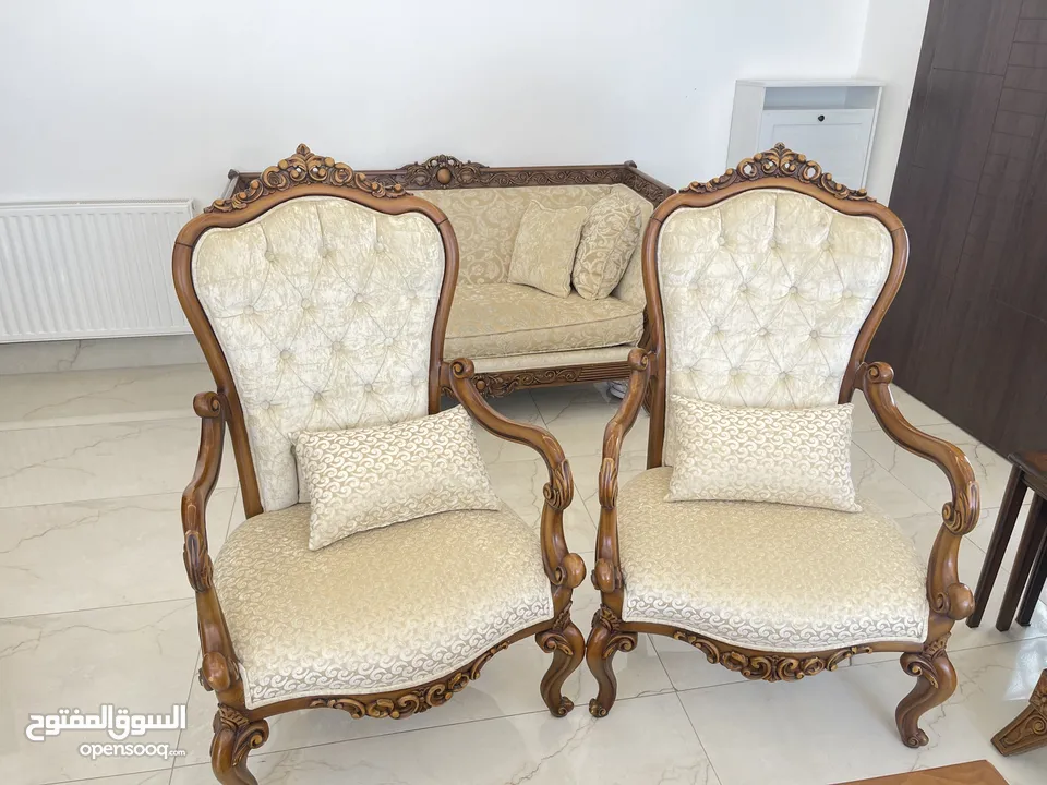 غرفة ضيوف زان صولد حفر يدوي 9 مقاعد صناعه محلية من معرض لجاسي السعرعند الشراء 4800 السعر المطلوب600
