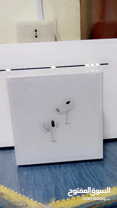 سماعة ابل ايربودز برو الجيل الثاني (AirPodsPro2)جديدة/سعر نار