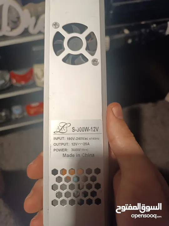 2 محول كميرات واحد33 امبير وواحد25 امبير وبور سبلاي وتويترين ثوتهم مرتب للبيع او للبدل عصندوق مجوز