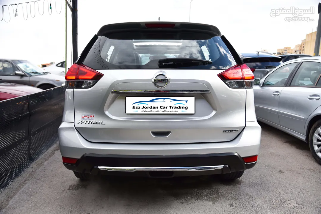 نيسان اكستريل هايبرد بحالة الوكالة Nissan X trail Hybrid 2020