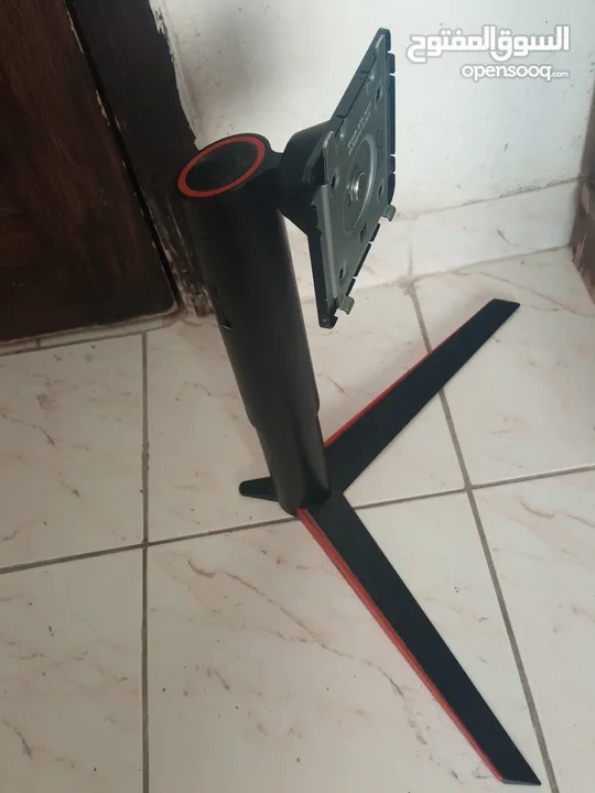 يعطيكم العافيه موجود قاعده شاشه 27 انش الشاشه عشان انكسرت الشاشه اللي عندي بدي ابيعها لحال القاعده