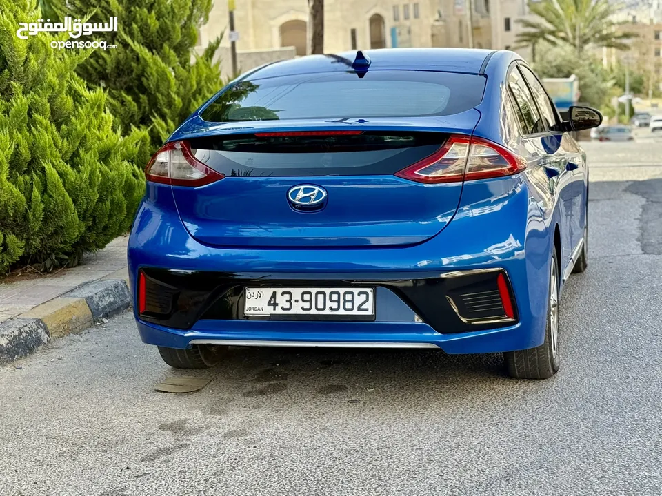 هيونداي ايونيك 2017 فل وفحص كامل ماشيه 90 الف كاش واقساط بدفعه 2000 دينار