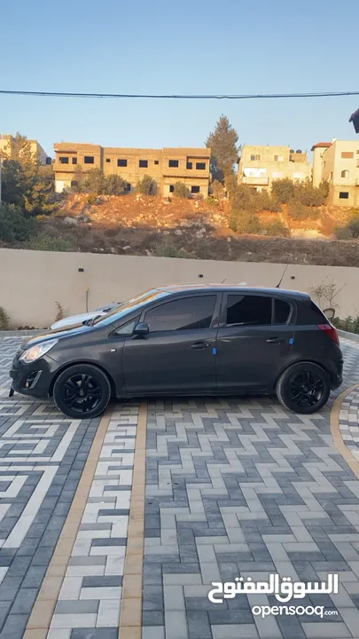 اوبل كورسا خاليه من الحوادث للبيع نص بنص او كاش