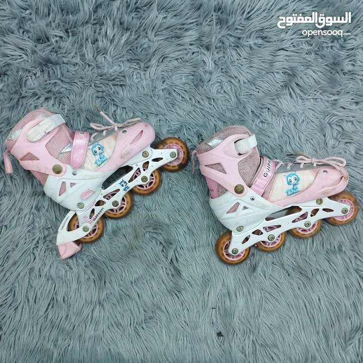 أكسسوارات وخوذ للبيع