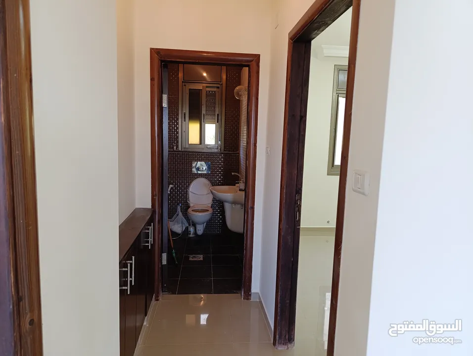 شقة في المصايف 150 متر صافي 3 غرف من المالك مباشرة (عمارة تل المصايف - طابق ثالث)