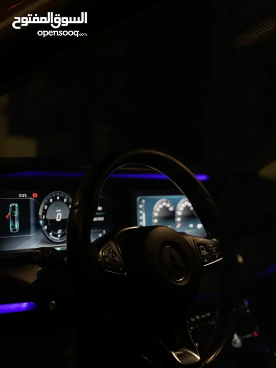 Mercedes Benz e200