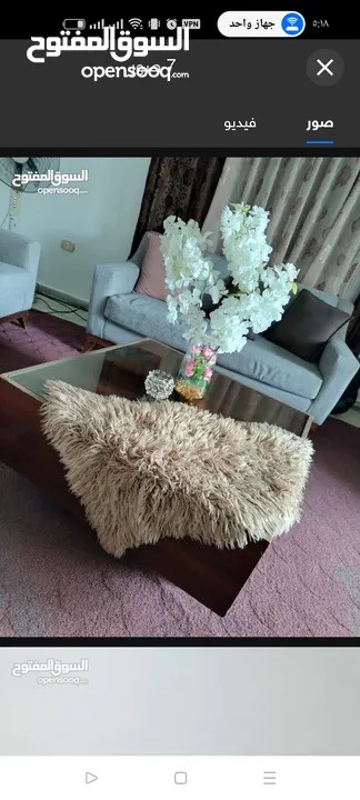طاولة وسط كبيرة مربعة خشب ثقيل وطاولة شاشه نفس اللون طقم خشيب ثقيل وليس تجاري