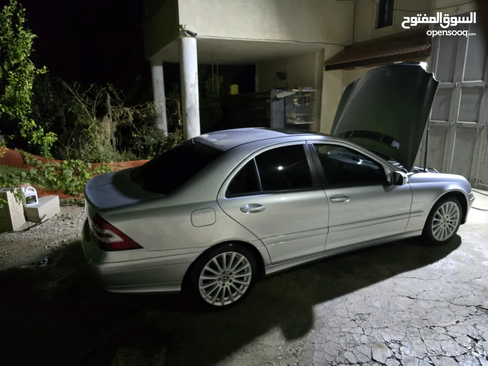 مرسيدس c220 2007