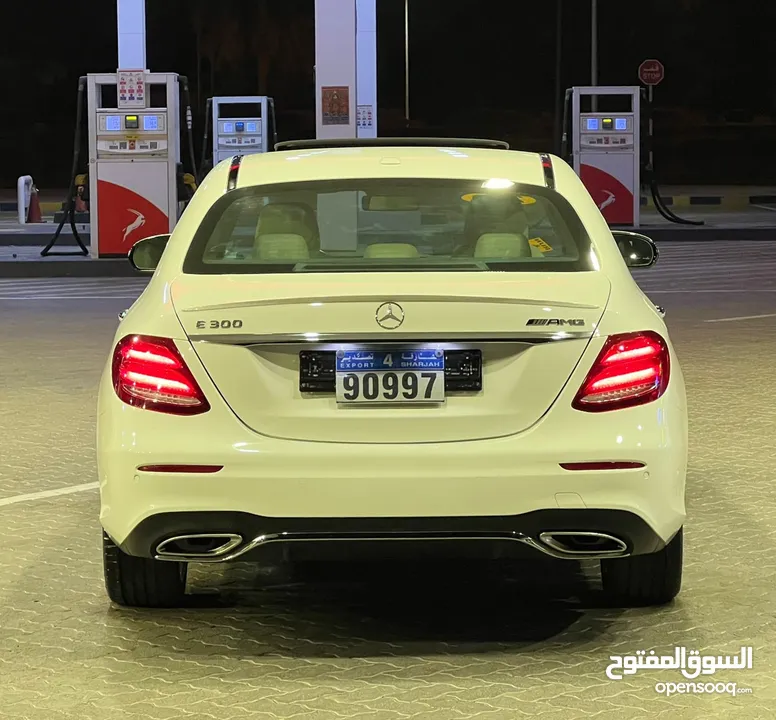 للبيع E300 مديل 2019 فل ابشن وفل نظافه كامل وبحال الوكاله وجاهز واصل AMG وبممشى قليل