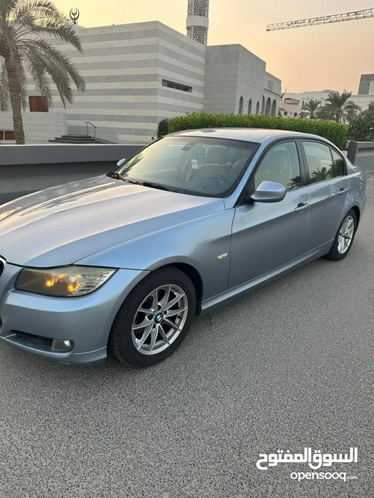 BMW316i موديل 2011 & 1600 سي سي شرط الفحص