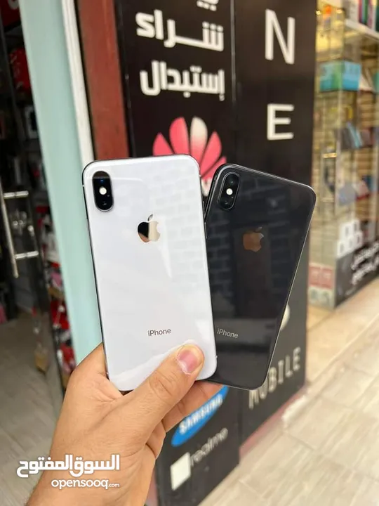 متوفر ايفونات X الاصلي 64 و 256 جيجا بطاريات مشكل متوفر توصيل هدية كفر ولزقه وشاحن الاصلي