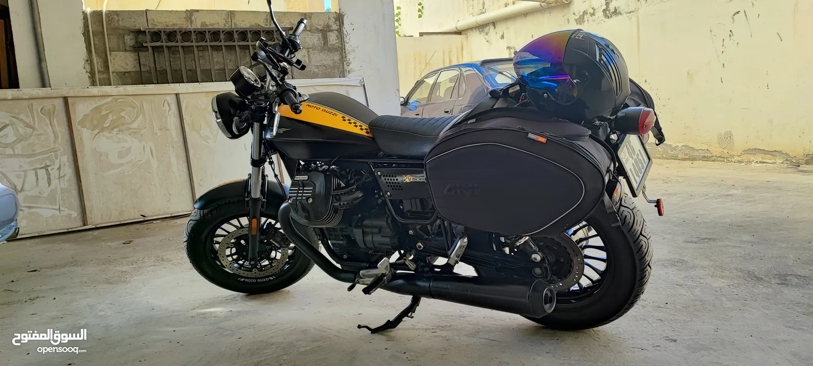 دراجه MOTO GOZE V9 كلسك سبور رياضي .  ايطالي