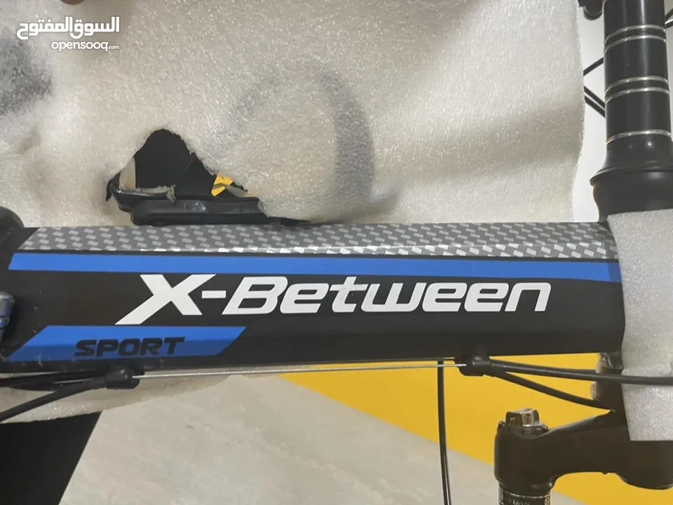 جاري  X-BETWEEN SPORTقابل للفصال