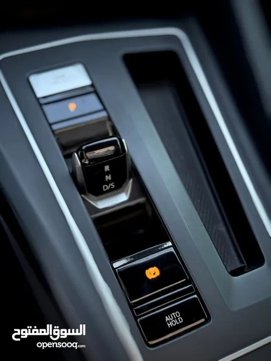 جولف mk8 بحالة الوكالة