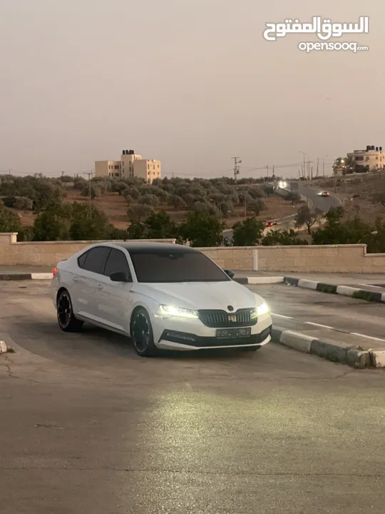 ŠKODA SUPER B SPORT LINE FACE LIFT