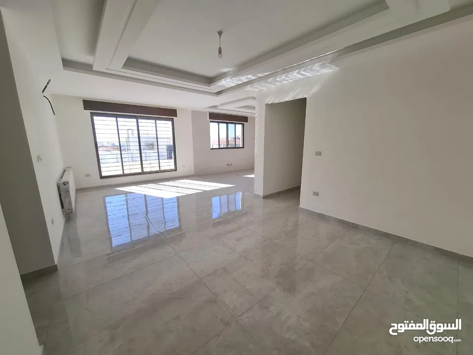 شقة غير مفروشة للبيع ( Property ID : 41332 )