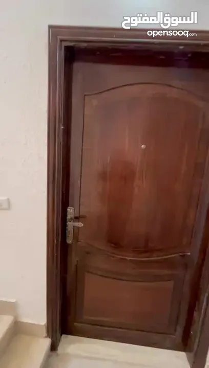 شقة مفروشة فاخرة لم تسكن بعد للإيجار
