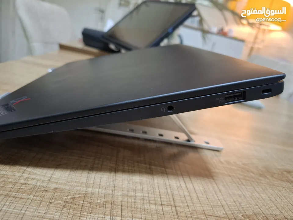 لابتوب لينوفو ثينكباد كاربون اكس 1 Lenovo thinkpad Carbon x1 Gen9 core i7 Intel gen11