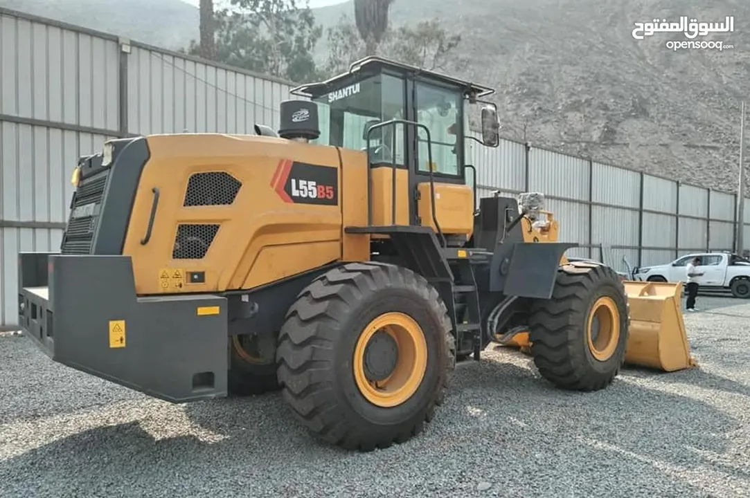 SHANTUI WHEELLOADER / TOOLCARRIER  محمل شانتوي / حامل الأدوات