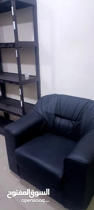 اثاث مكتب شركة خدمات توصيل لوجستيه