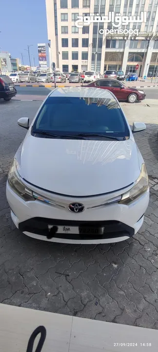 Toyota yaris model-2016