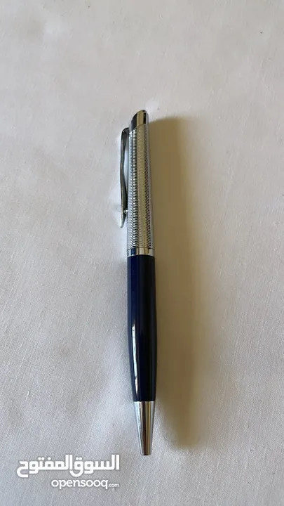 قلم من شركة بوليس الاصلي