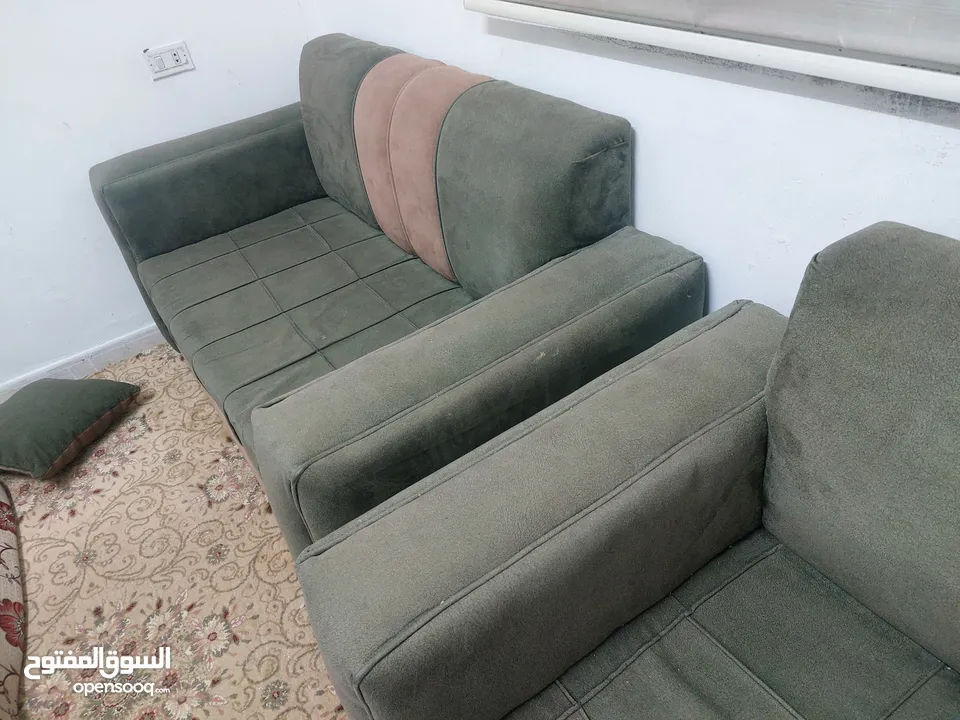 طقم كورنر بحالة جيدة جدا وبسعر مغري