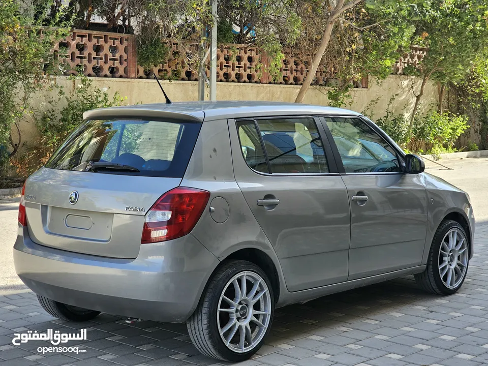 SKODA FABIA 1.4 سكودا فابيا للبيع