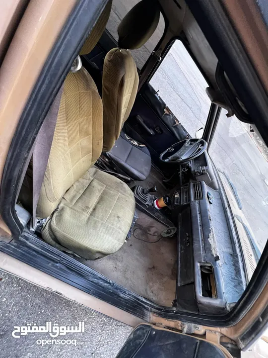 اودي 80 موديل 1982