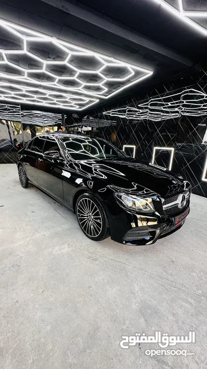 مرسيدس E220. فل amg.