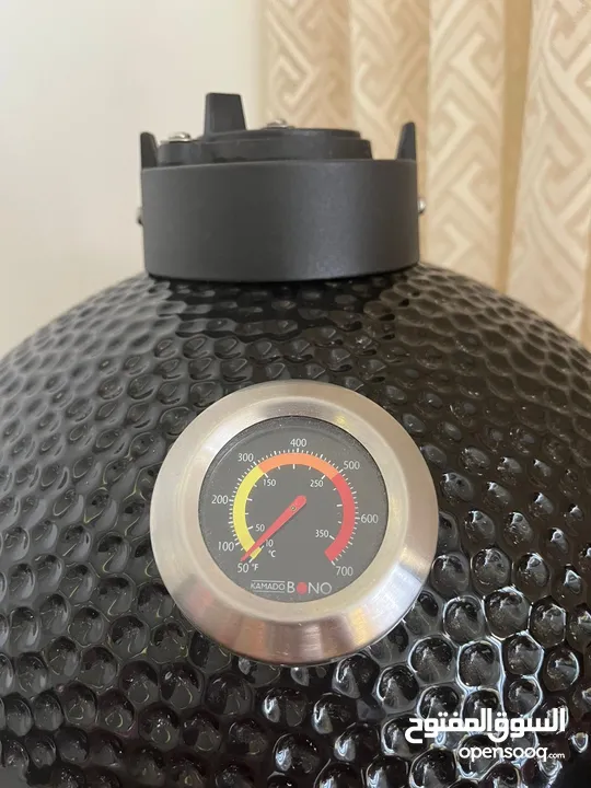منقل للشوي وللتدخين نوعية فاخرة من ماركة Kamado Bono
