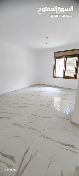 شقة 170 متر مع حديقة 140 متر بالقرب من وسط رام الله