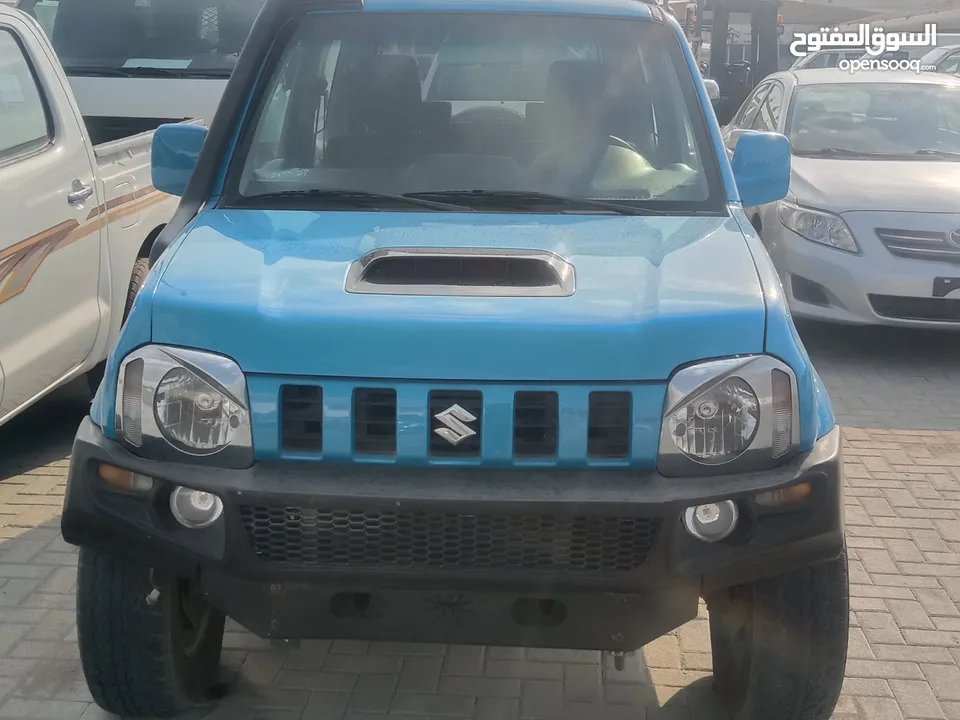 Suzuki jimny 2017 model excellent condition original paint and excellent condition