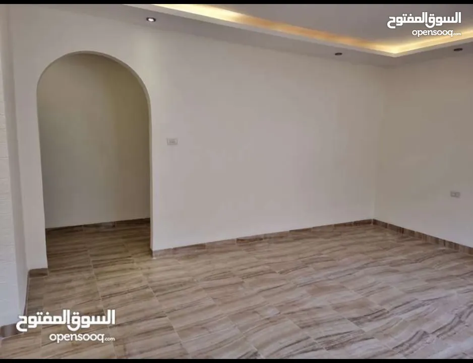 شقه لللبيع (جبل الحسين / شارع طبريا / عماره 67)