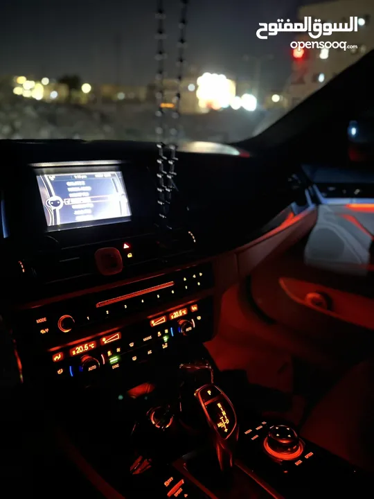 BMW 528i Black Edition 2015
