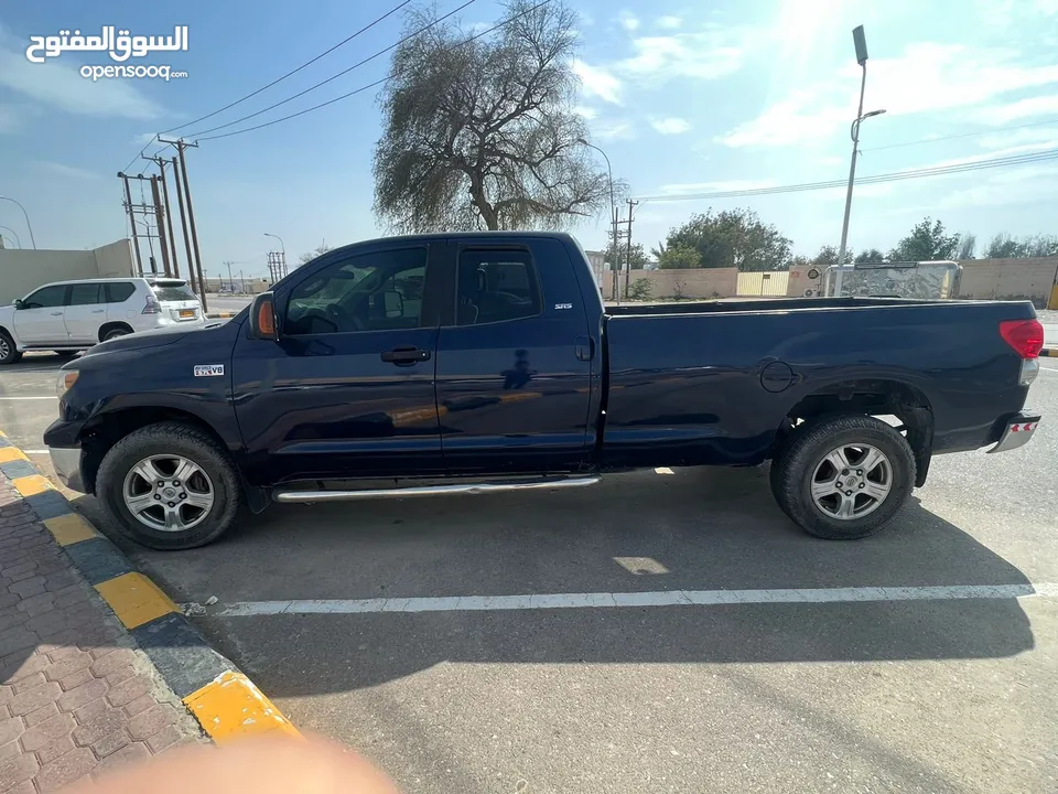 Long wheelbase pickup truck for sale, suitable for carrying people and goods