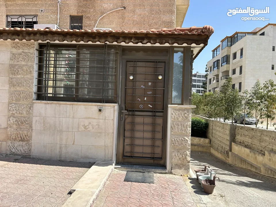 كوزمو السابع استديو مفروش للايجار