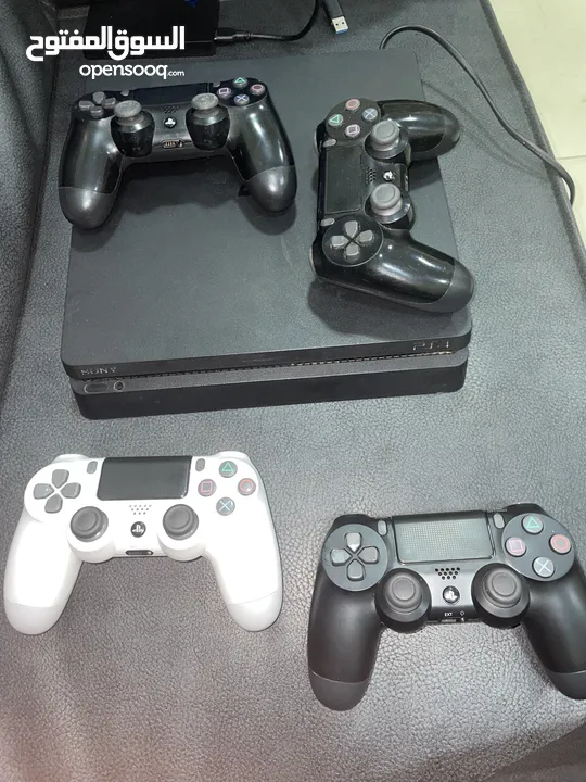 PlayStation 4 slim