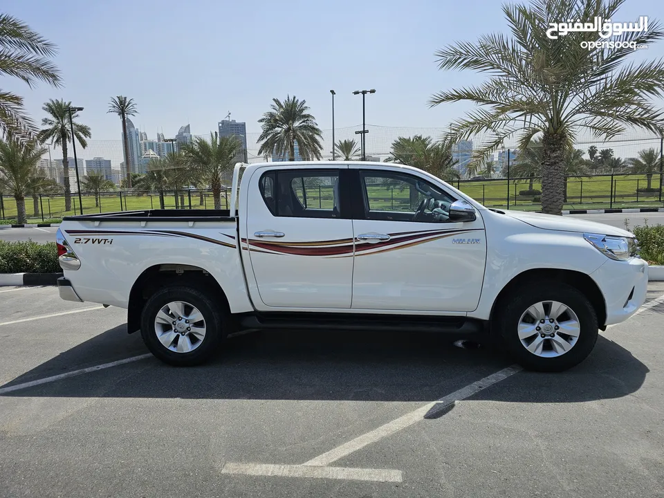 Toyota Hilux 2019 GLX 4x4 Petrol 2.7 Automatic