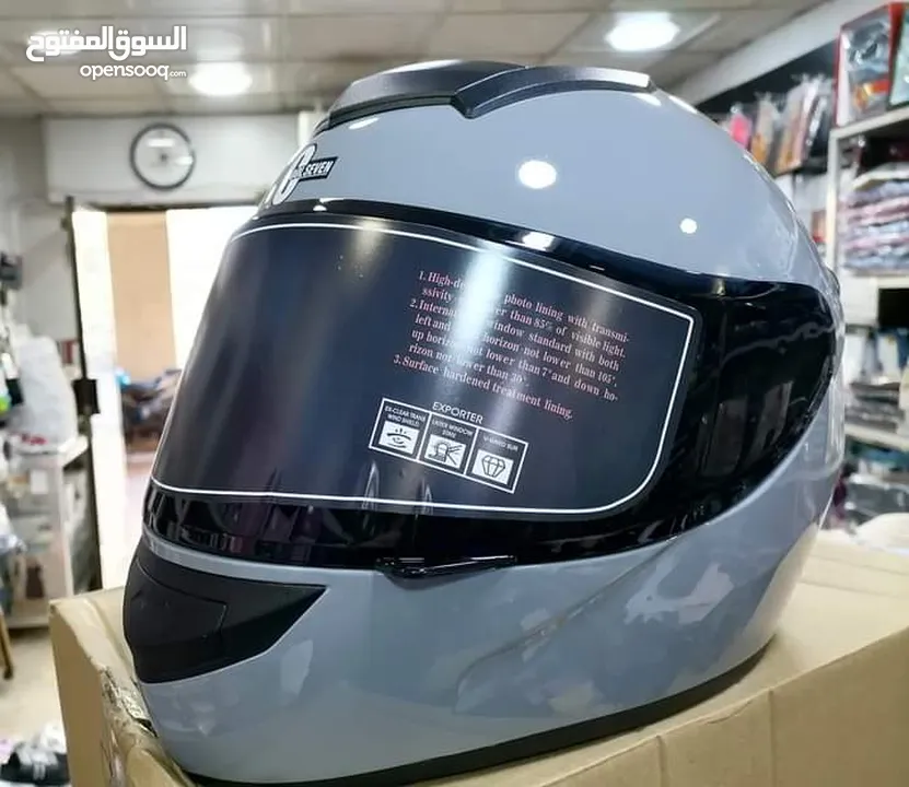 خوذ مصنفه عالميه لسباق السيارات والدراجات helmet