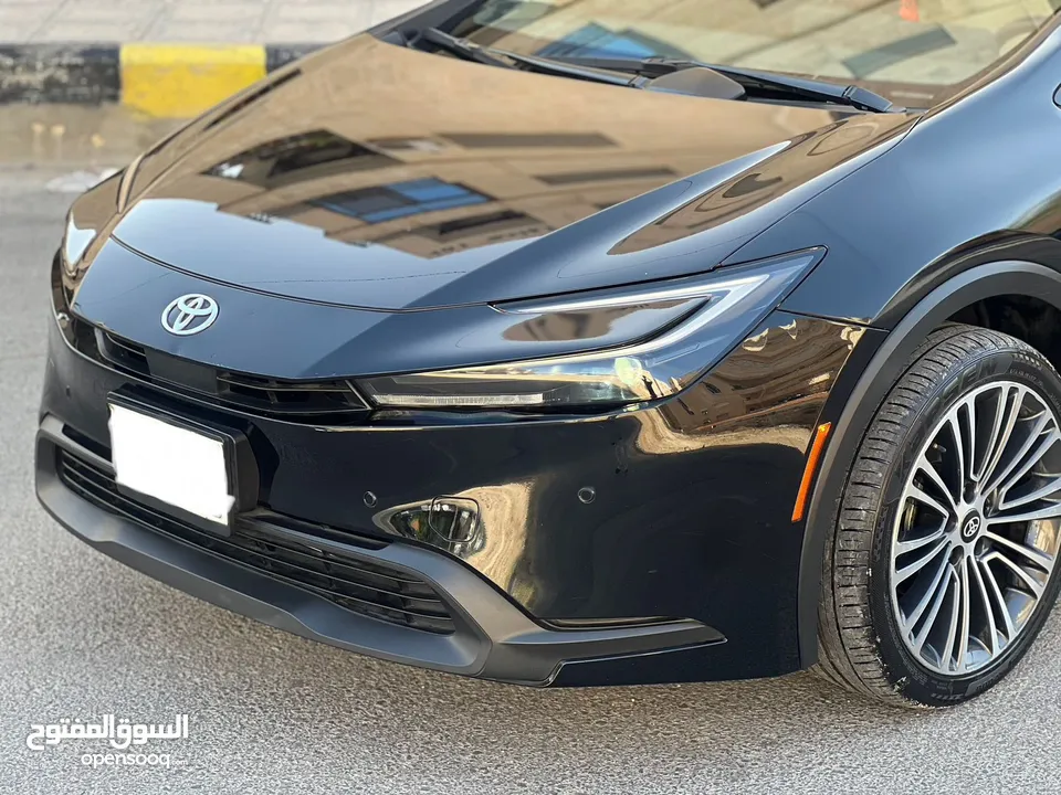 تويوتا يريوس هايبرد موديل 2023 الشكل الجديد كليا ومميزه